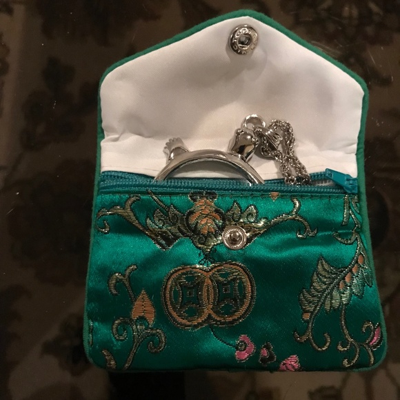 Turtle magnifying glass with a beautiful purse. - Picture 4 of 6